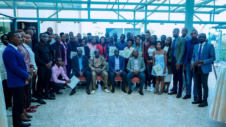 Urubyiruko rwo mu Mitwe ya Politiki iri mu Ihuriro Rwahawe Icyemezo cy ‘Amahugurwa